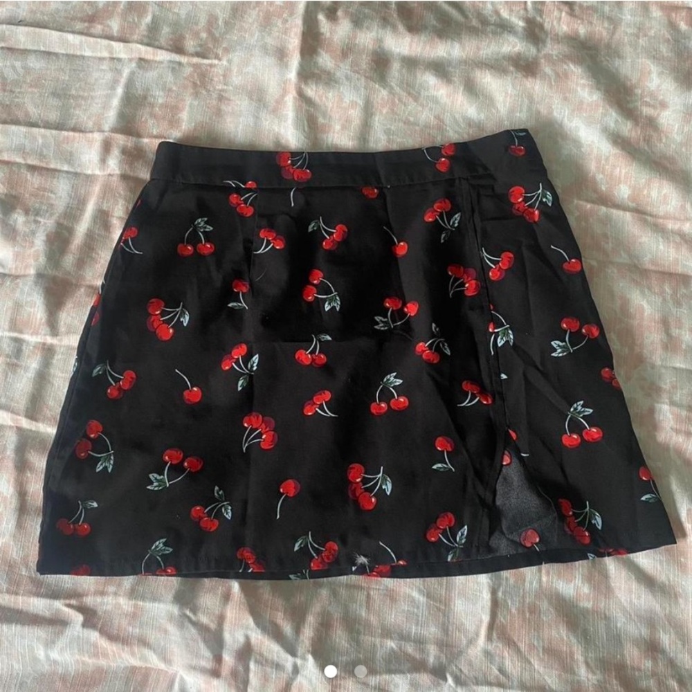 Cherry skirt 🍒🍒